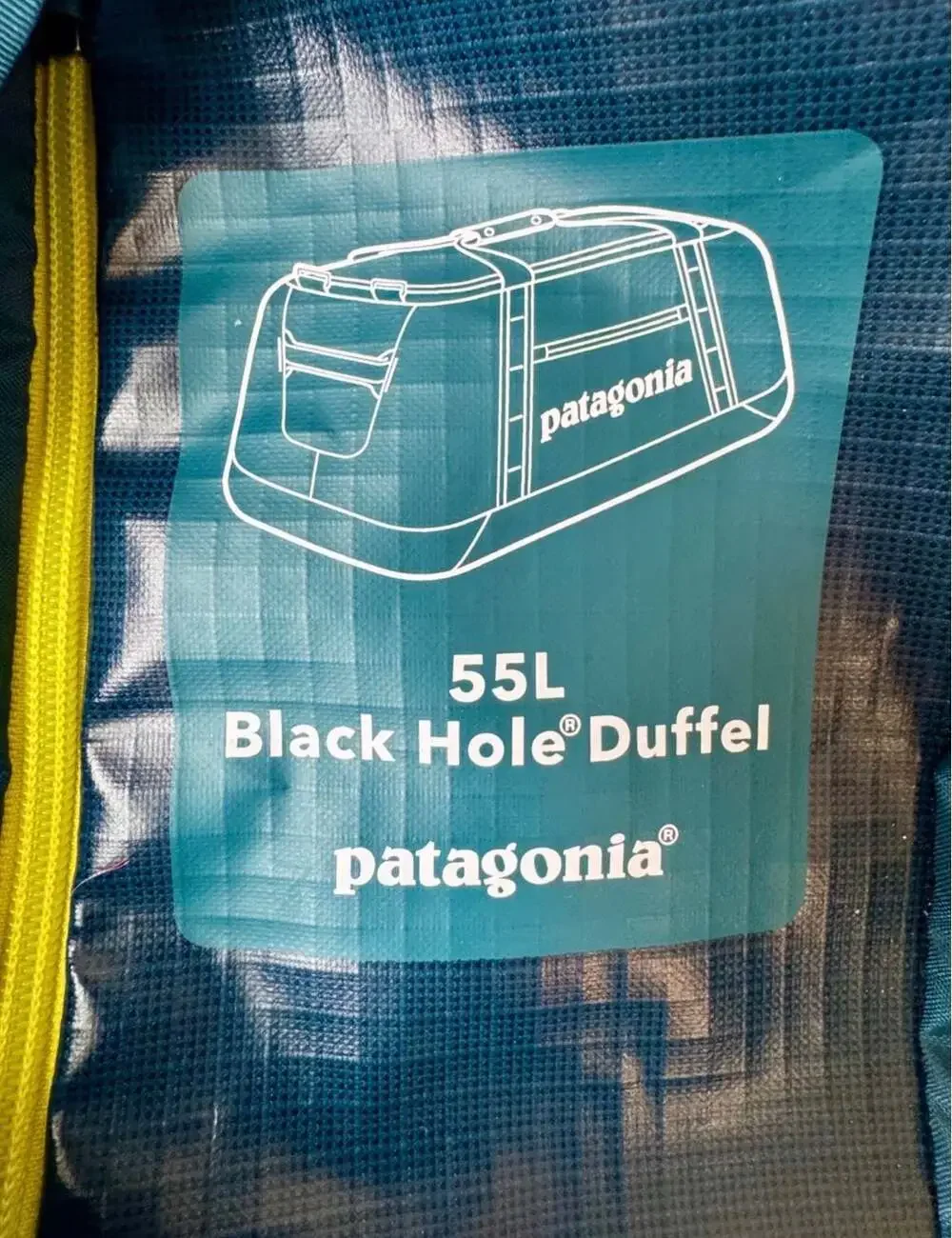 Patagonia Black Hole Duffel, 55L Navy/Yellow, Camping, Outdoors